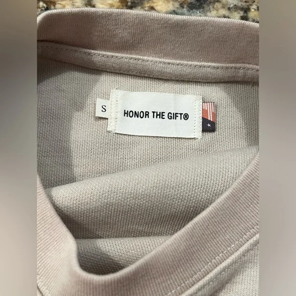 NWT Honor The Gift Men’s Inner City Long Sleeve Script Shirt - Picture 8 of 9